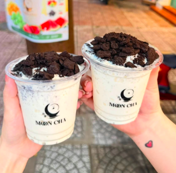 Moon Cha